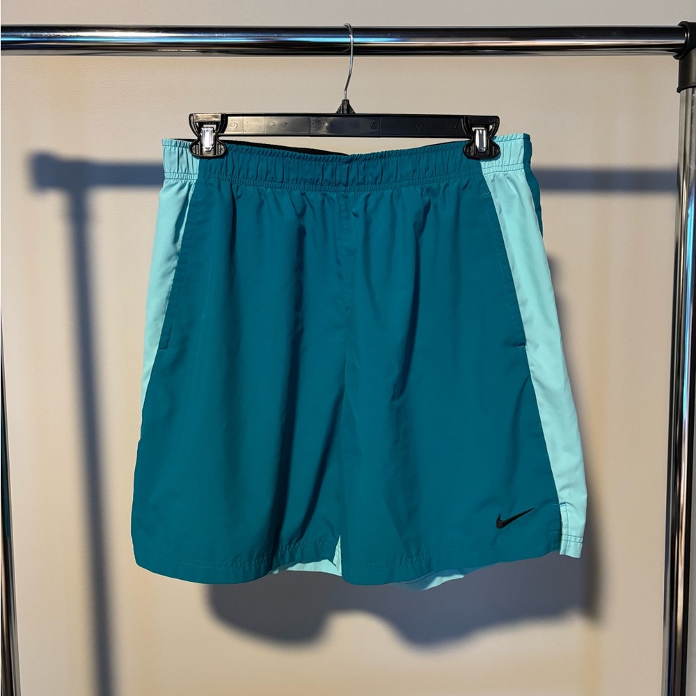 Nike Dri-Fit Lightweight Active Shorts